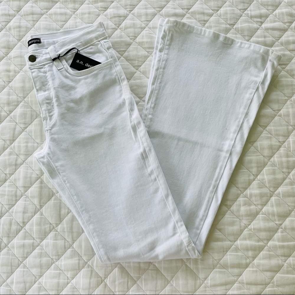 NWT a.n. designs mid-rise flare white jeans